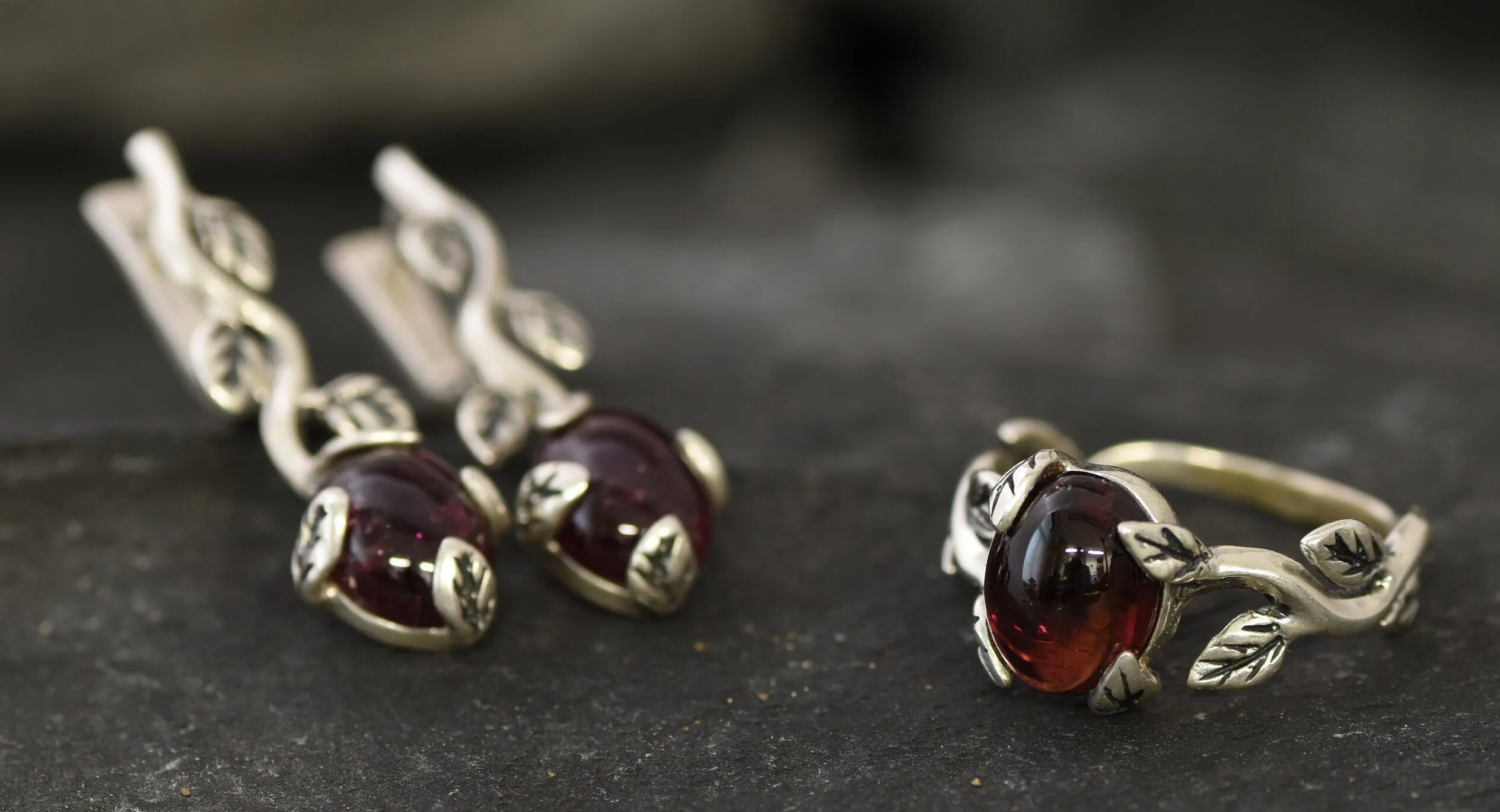 Leaf Garnet Ring - Genuine Garnet Ring - Red Promise Ring